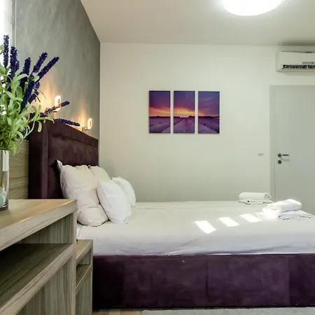 Sunny Adriatic Apartment