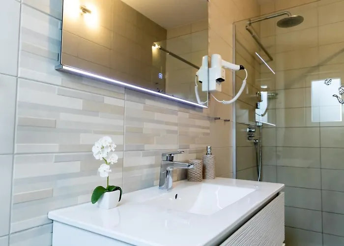 Sunny Adriatic Apartment